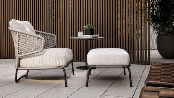 Sofa mây nhựa cực phẩm sang trọng, dễ chịu khi ngồi