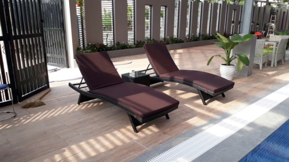 Cơ hội được xem tận mắt những sản phẩm ghế hồ bơi giả mây sản xuất thực tế