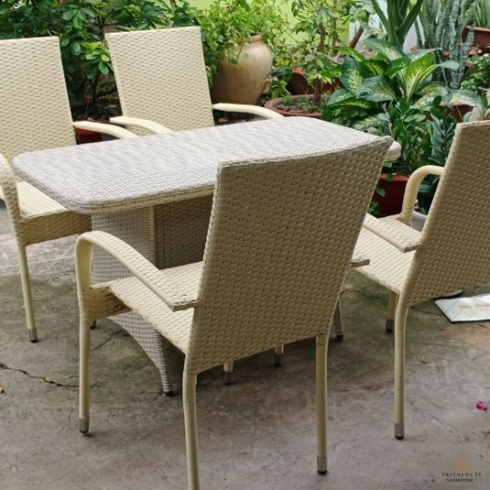 BÀN GHẾ MÂY NHỰA MGN07