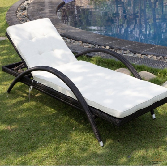 GIƯỜNG TẮM NẮNG GIẢ MÂY 03