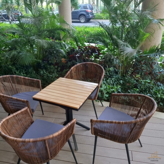 BÀN GHẾ MÂY NHỰA MGN13
