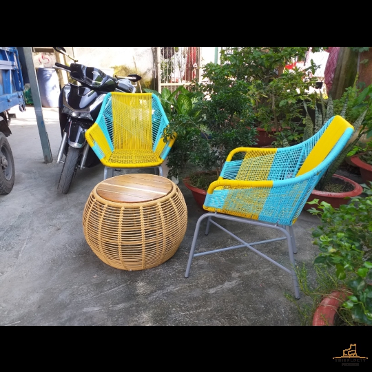 BÀN GHẾ MÂY NHỰA MGN01