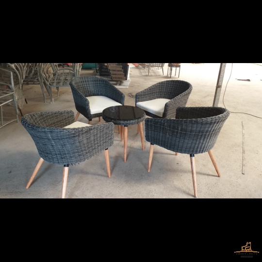 BÀN GHẾ MÂY NHỰA MGN28